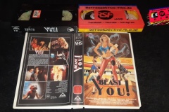 Beast-You-frontback-BRD-VHS-FOTO-wendecover01-mike-hunter-RSF-uk501
