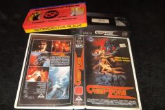 Creep-Zone-frontback01-BRD-VHS-FOTO-mike-hunter