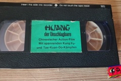 03.-Huang-Der-Unschlagbare-kassette-FOTO-BRD-atlas-glasbox-RSF-TAG