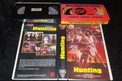 Hunting-frontback01-BRD-VHS-FOTO-power-line