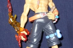 One.Piece_.Figuren.005.large_.ace_.03POP-Neo-2-2