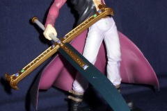 One.Piece_.Figuren.007.large_.mihawk.01POP-Neo-DX-2