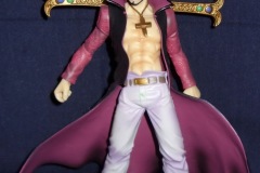 One.Piece_.Figuren.007.large_.mihawk.03POP-Neo-DX-2